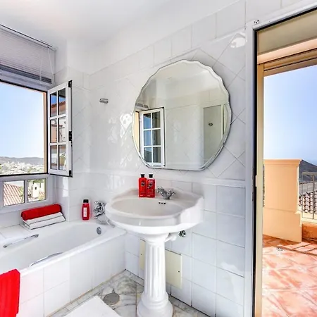 Oasis Mit Privatem Beheiztem Pool, Klimaanlage, Wifi, Traumhafter Blick Vakantiehuis