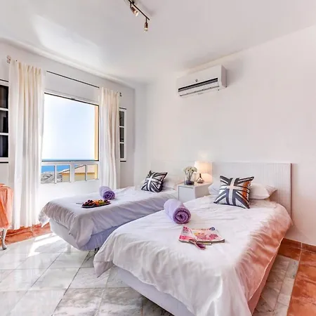 Oasis Mit Privatem Beheiztem Pool, Klimaanlage, Wifi, Traumhafter Blick Vakantiehuis