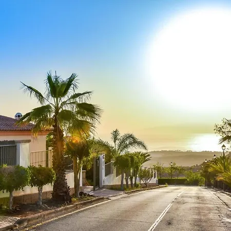 Oasis Mit Privatem Beheiztem Pool, Klimaanlage, Wifi, Traumhafter Blick